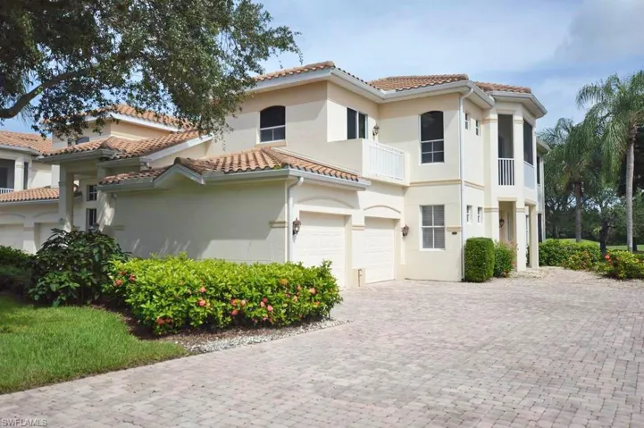9111  Las Maderas  DR, Bonita Springs, FL 34135