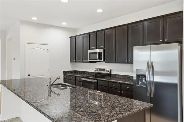 12 Sw 22nd Ave, Cape Coral, Florida 33991