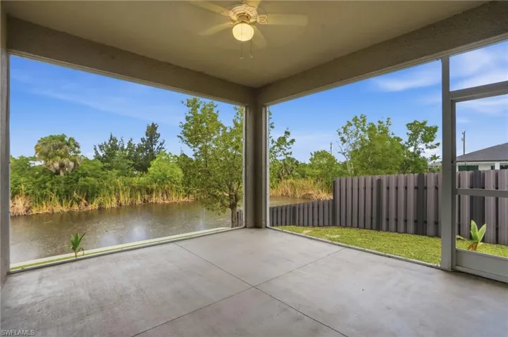 12 SW 22nd  AVE, Cape Coral, FL 33991