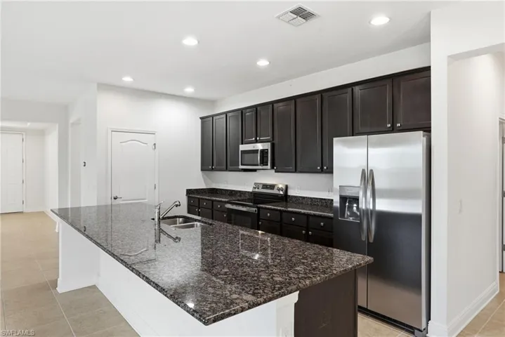 12 Sw 22nd Ave, Cape Coral, Florida 33991