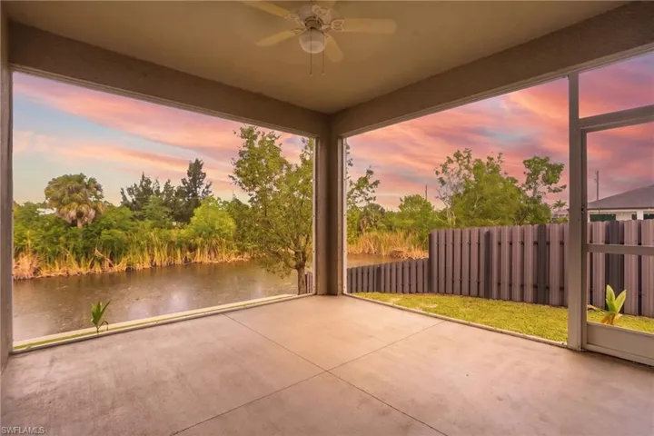 12 Sw 22nd Ave, Cape Coral, Florida 33991