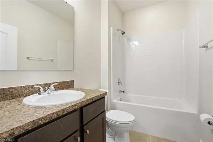 12 Sw 22nd Ave, Cape Coral, Florida 33991