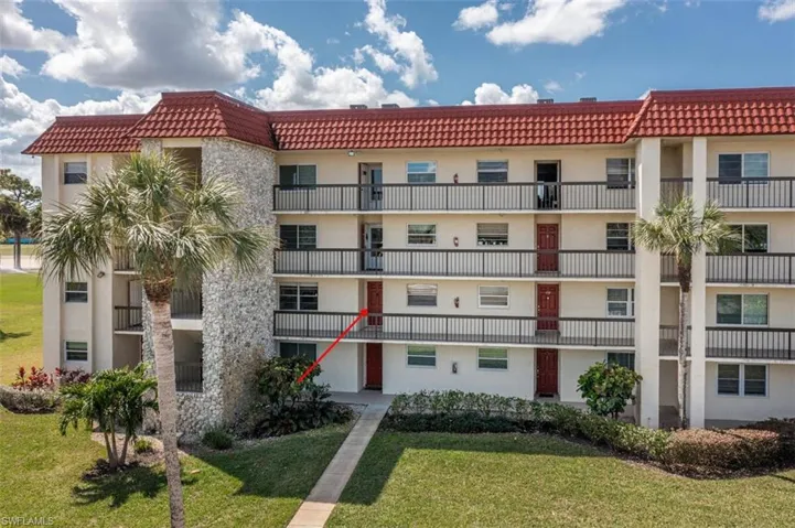 View of condo location in the building-  the elevator is in the center of the building.  5 units on either side of the elevator per floor. Plus each unit has a separate storage unit,