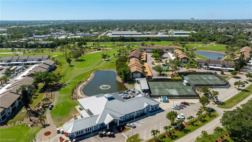 5805 Trailwinds Dr 326, Fort Myers, Florida 33907