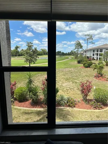 5805 Trailwinds Dr 326, Fort Myers, Florida 33907