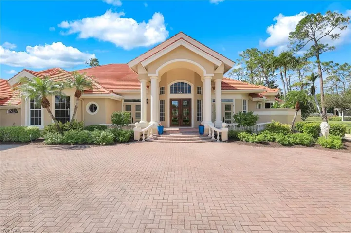 13157  Pond Apple E DR, Naples, FL 34119