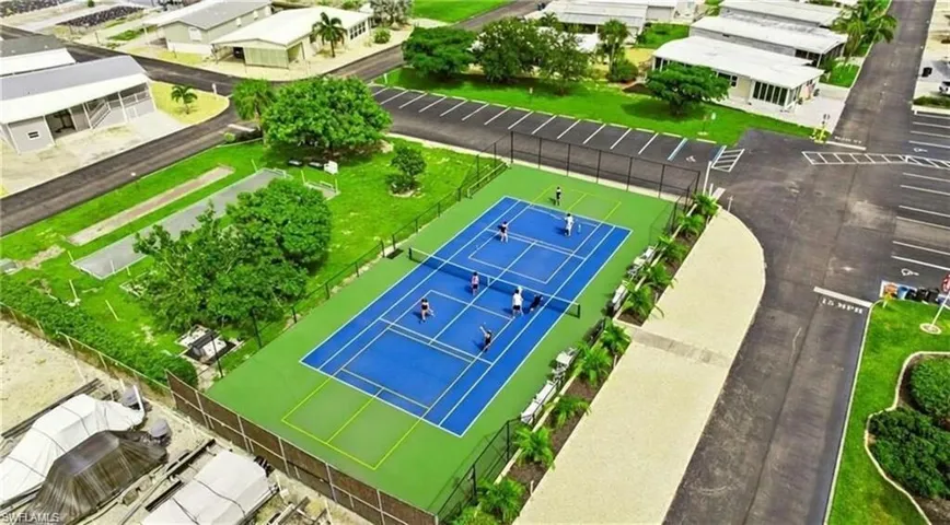 Tennis