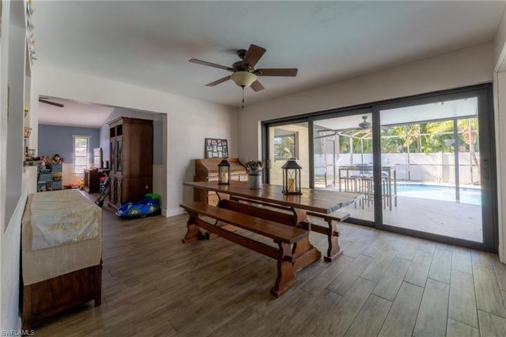 2107 NE 3rd TER, CAPE CORAL FL 33909