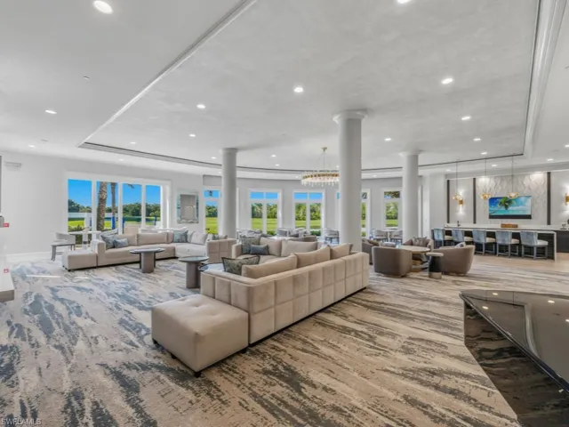 Esperia-Seaglass Lobby - Commons Area - Club House