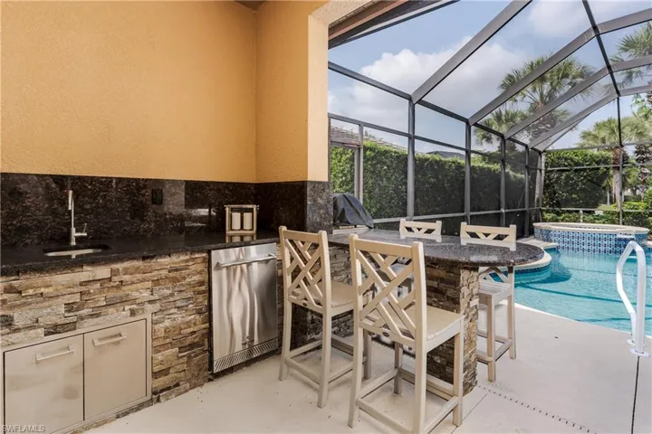 8754 Hideaway Harbor Ct, Naples, Florida 34120