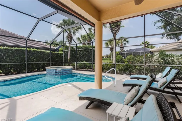 8754 Hideaway Harbor Ct, Naples, Florida 34120