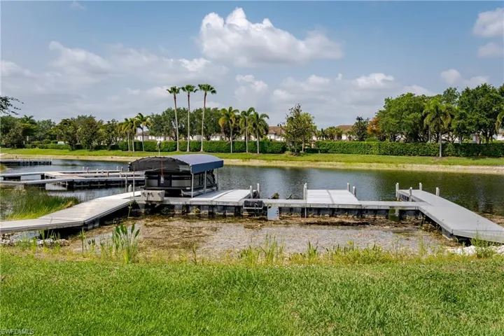 8754 Hideaway Harbor Ct, Naples, Florida 34120