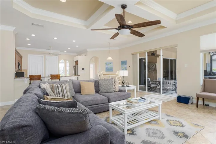 8754 Hideaway Harbor Ct, Naples, Florida 34120
