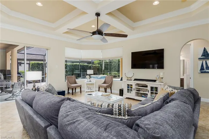 8754 Hideaway Harbor Ct, Naples, Florida 34120