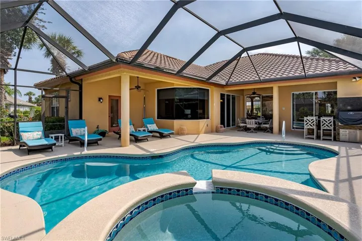 8754 Hideaway Harbor Ct, Naples, Florida 34120