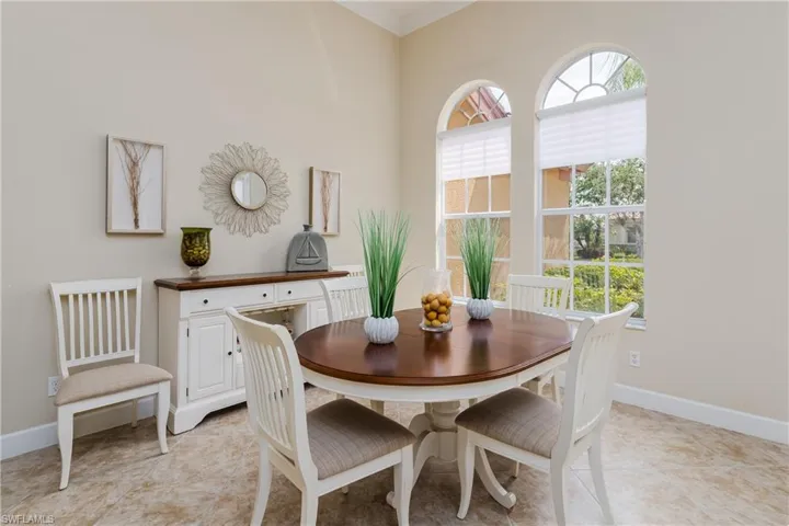 8754 Hideaway Harbor Ct, Naples, Florida 34120