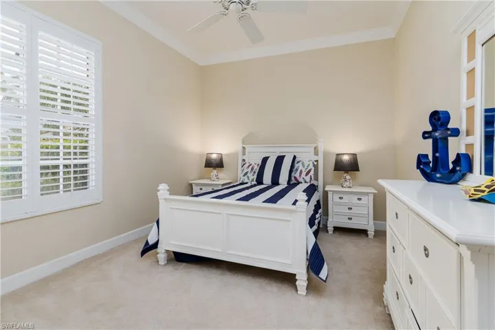 8754 Hideaway Harbor Ct, Naples, Florida 34120