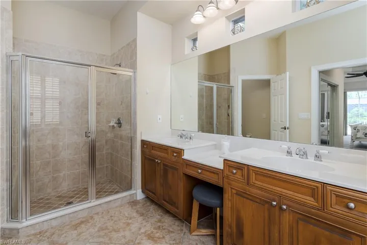 8754 Hideaway Harbor Ct, Naples, Florida 34120