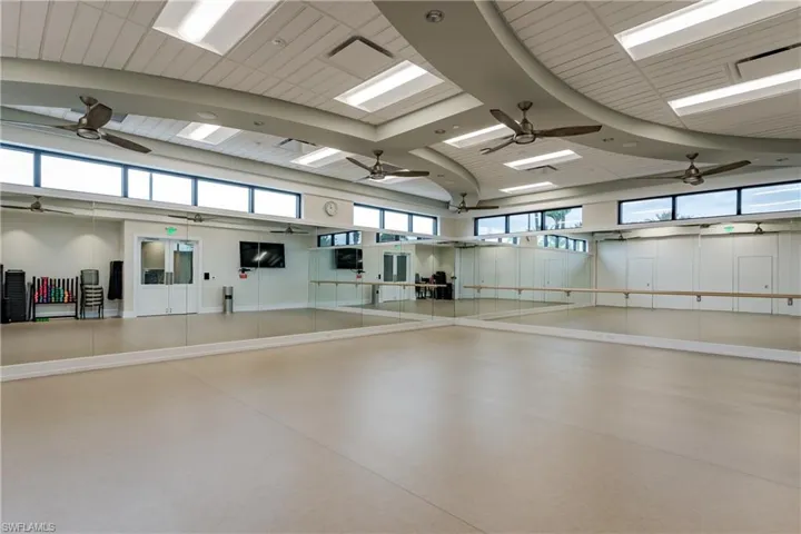 8754 Hideaway Harbor Ct, Naples, Florida 34120