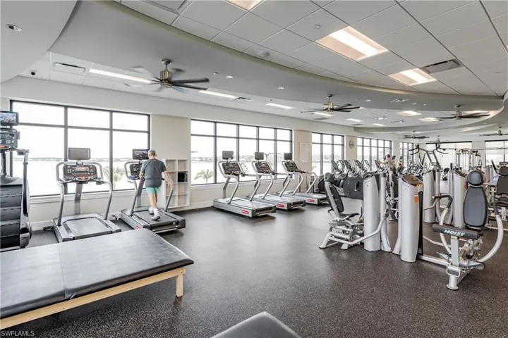 8754 Hideaway Harbor Ct, Naples, Florida 34120