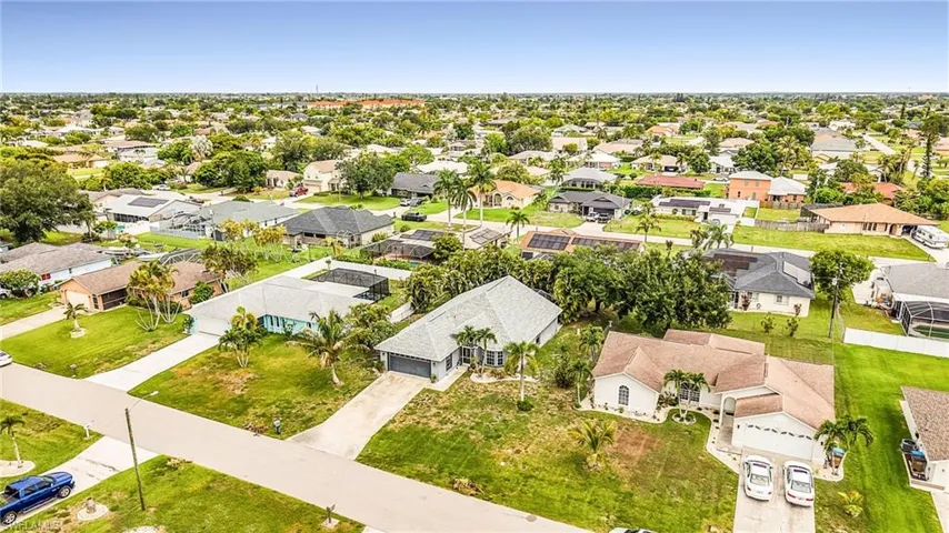 1409 Se 2nd Ter, Cape Coral, Florida 33990