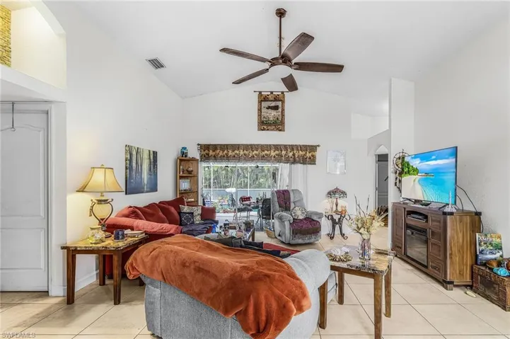 1409 Se 2nd Ter, Cape Coral, Florida 33990