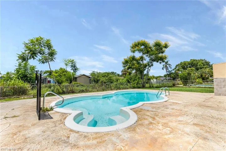 1662 S Mayfair Rd, Fort Myers Fl 33919