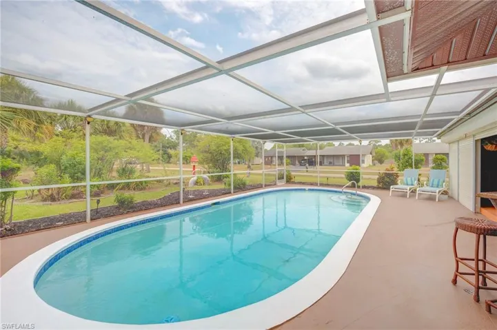 406 Glendale Ave, Lehigh Acres, Florida 33936