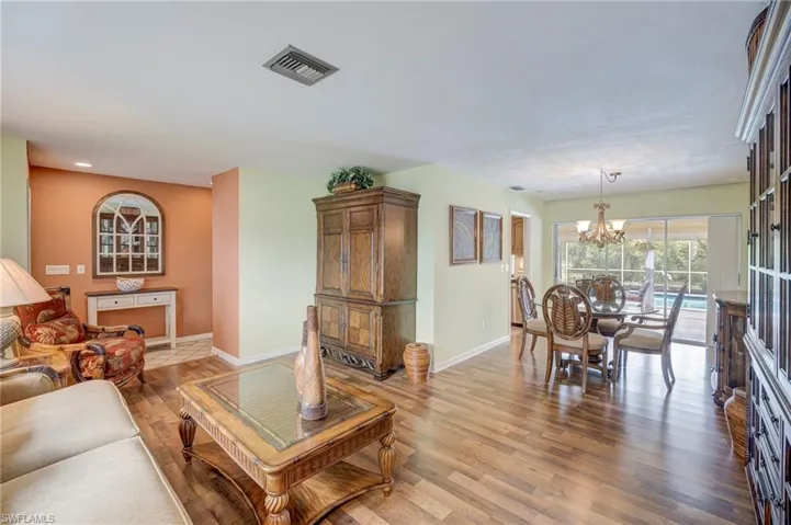 406 Glendale Ave, Lehigh Acres, Florida 33936