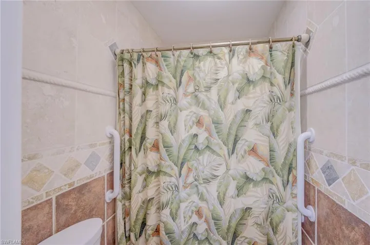 406 Glendale Ave, Lehigh Acres, Florida 33936