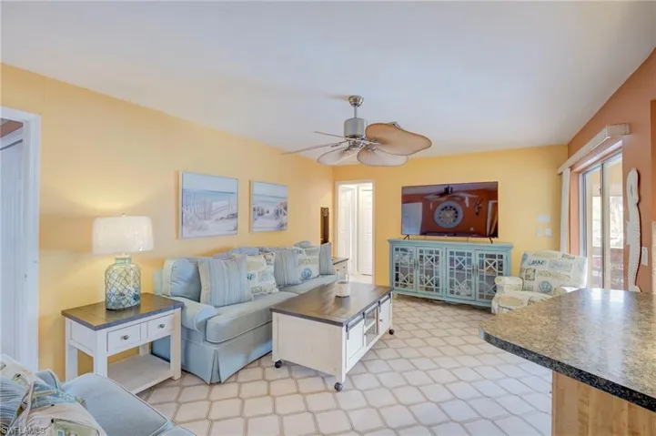 406 Glendale Ave, Lehigh Acres, Florida 33936