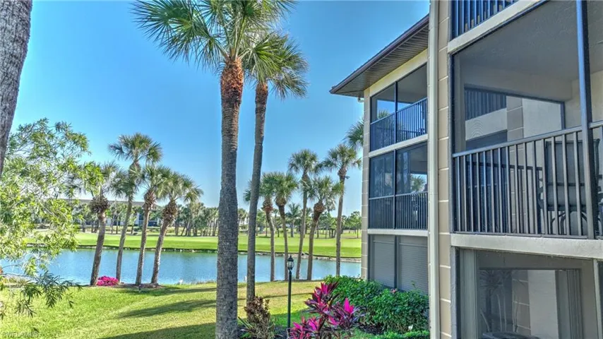 12581 Kelly Sands Way 512, Fort Myers, Florida 33908