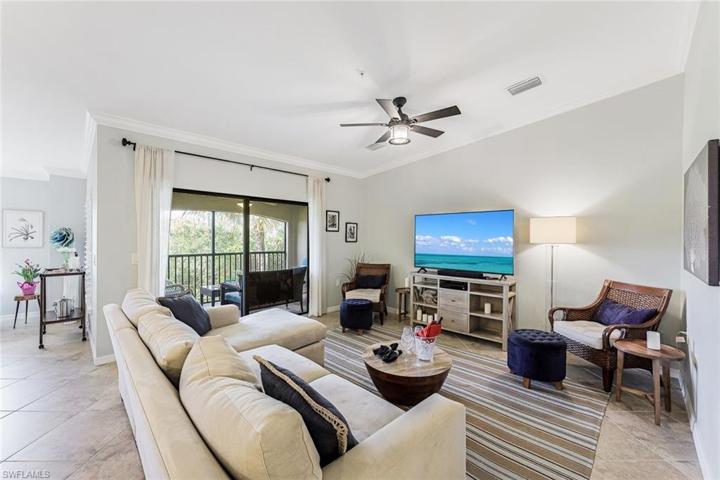 Living Room Looking Towards Western Facing Lanai