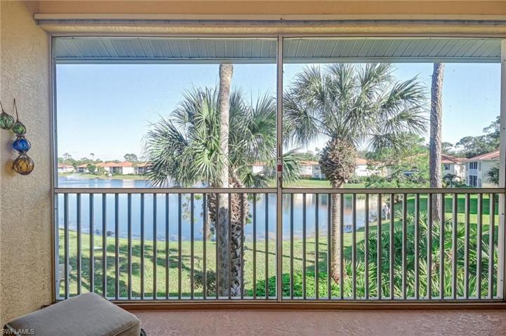 480 Robin Hood CIR # 202, NAPLES FL 34104