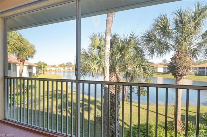 480 Robin Hood CIR # 202, NAPLES FL 34104