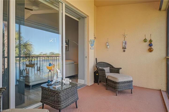 480 Robin Hood CIR # 202, NAPLES FL 34104