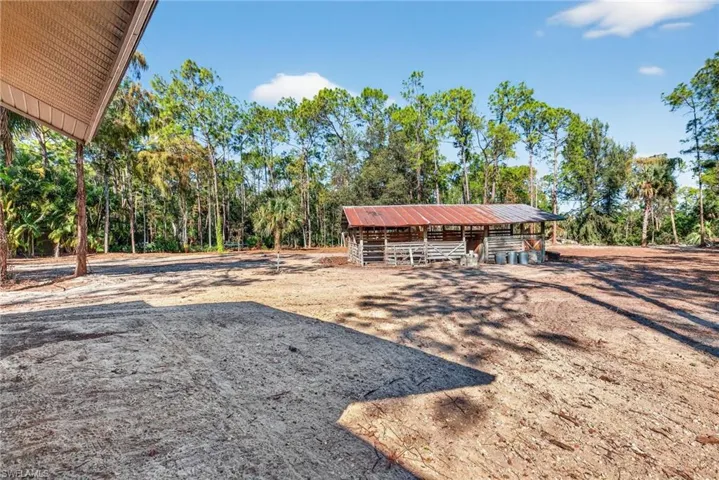 6811 Sandalwood Ln, Naples, Florida 34109