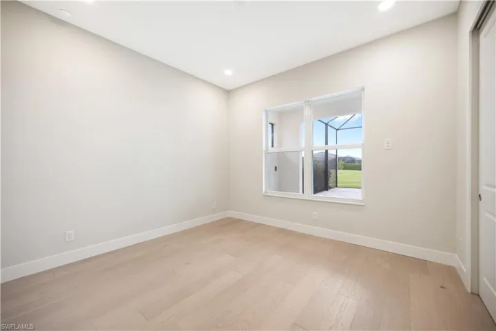 8766 Driftwood Dr, Naples, Florida 34114