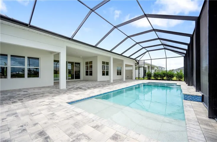 8766 Driftwood Dr, Naples, Florida 34114