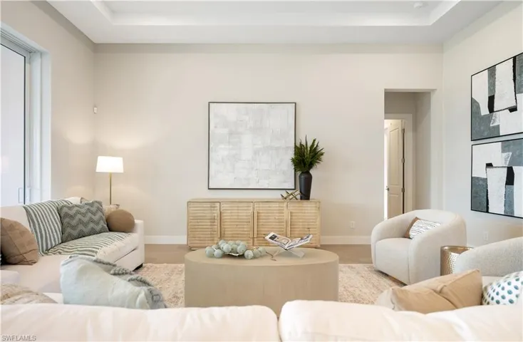8766 Driftwood Dr, Naples, Florida 34114
