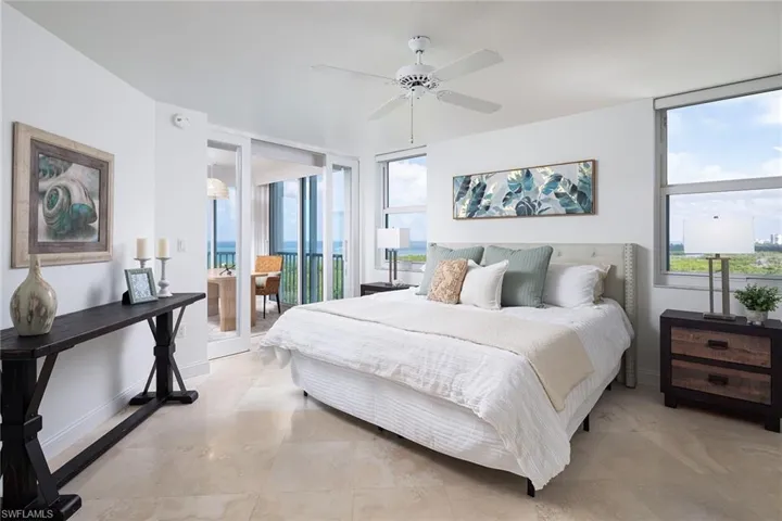 6101 Pelican Bay Blvd # 1405, Naples, Florida 34108