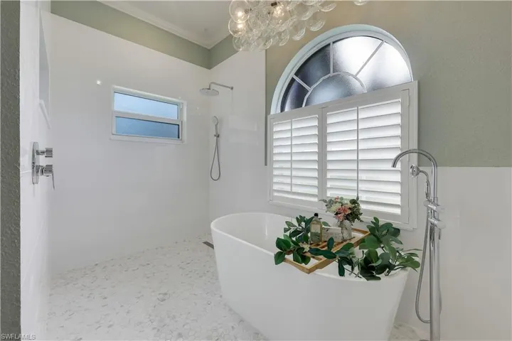 2035 Teagarden Ln, Naples, Florida 34110