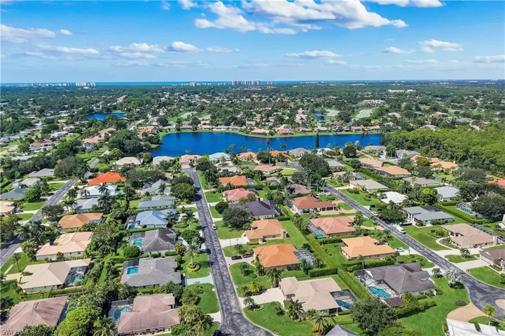 2035 Teagarden Ln, Naples, Florida 34110