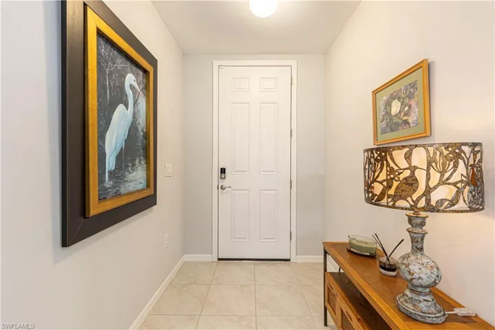 Entryway & Foyer