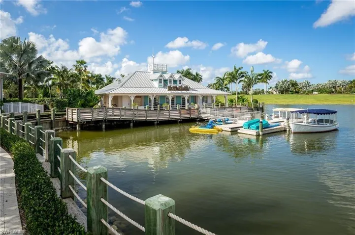Outriggers Club - Boats, Kayaks, and Bikes available