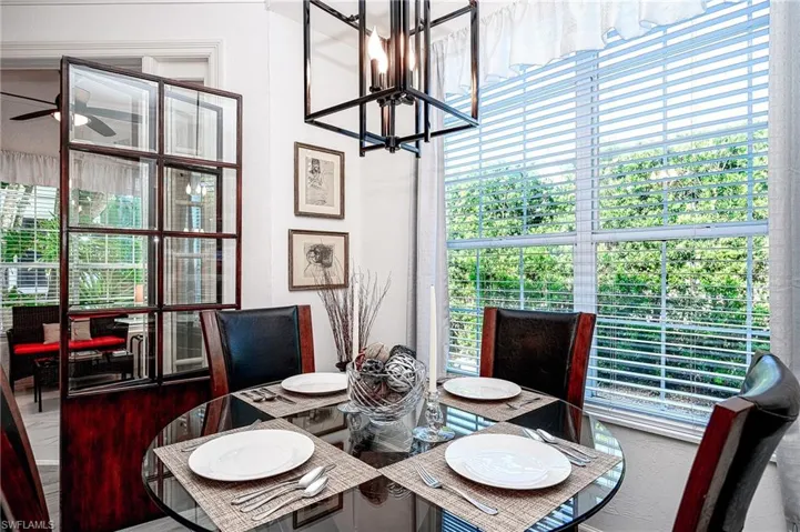 133  Colonade  CIR, Naples, FL 34103