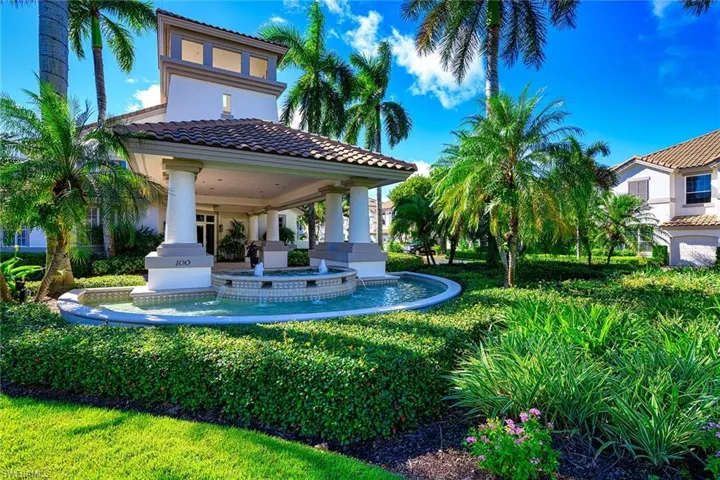 133  Colonade  CIR, Naples, FL 34103