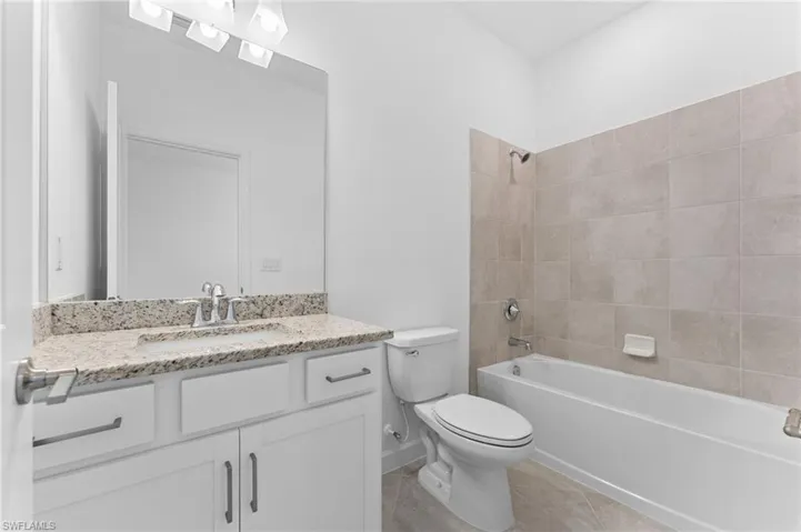 Ensuite Guest Bath