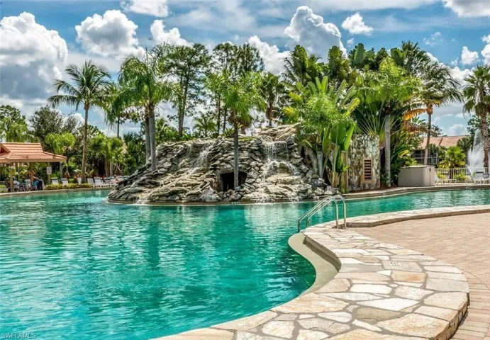 Resort Style Pool
