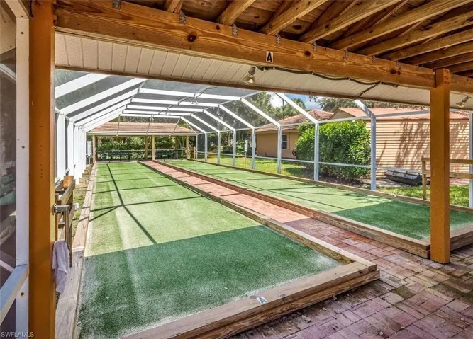 Bocce Ball